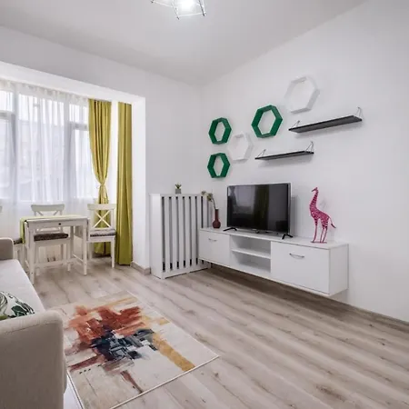 Laroka House Cosy And Modern Apartment Universitate-City Centre-2